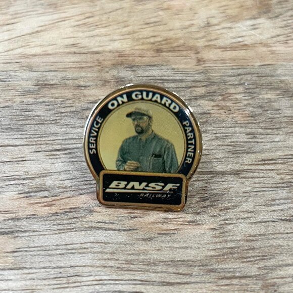 NEW BNSF Railway Lapel Pin